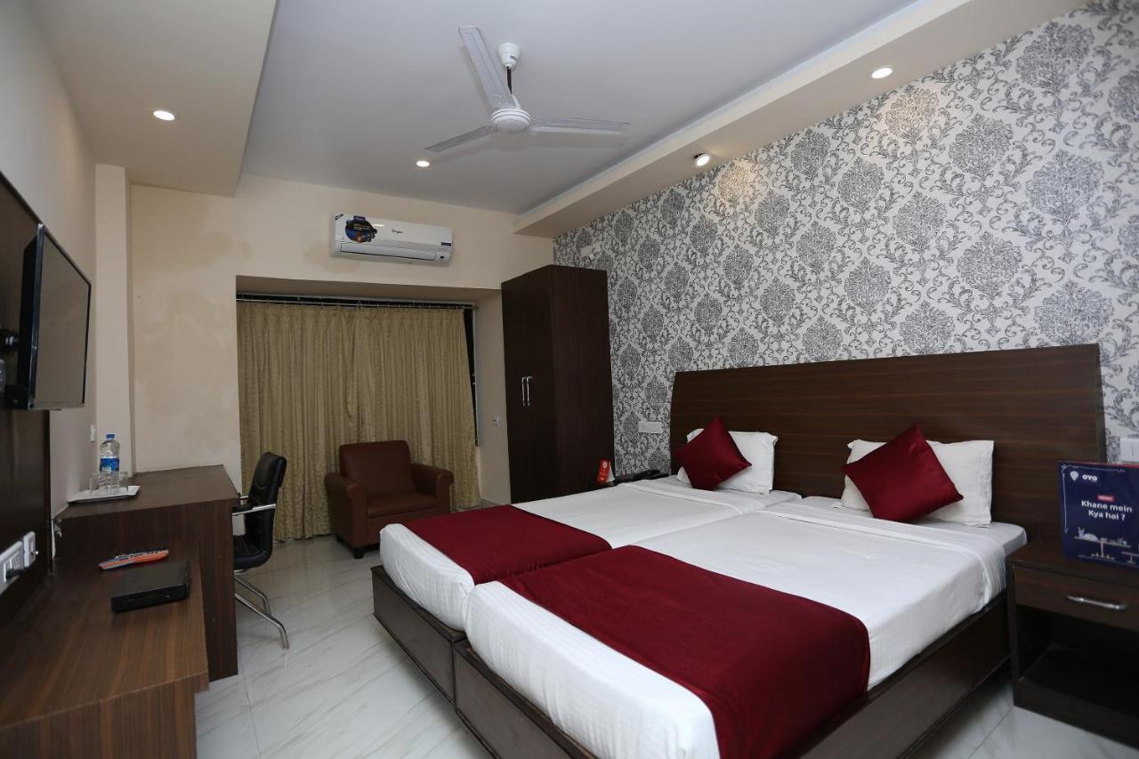 Hotel Railview Bhubaneswar Exterior foto